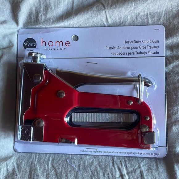 Heavy Duty Stapler - Picture 2 of 3